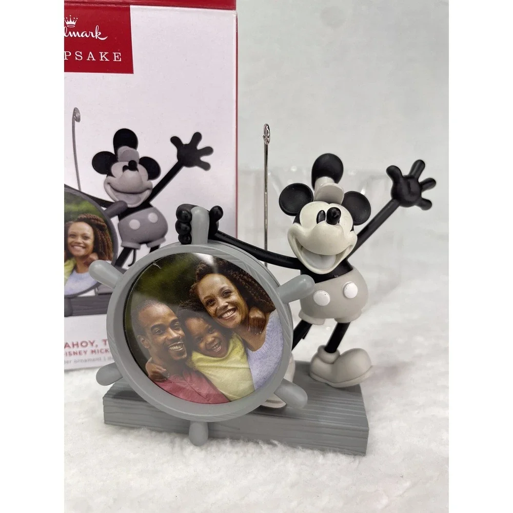 Hallmark keepsake ahoy